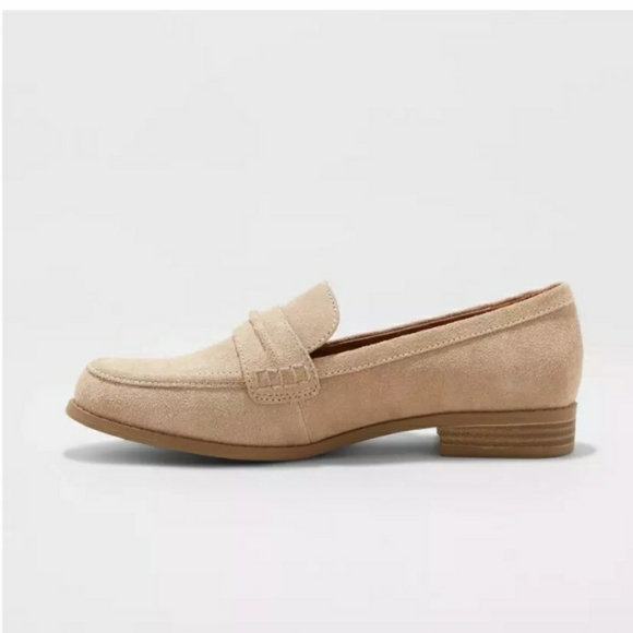 Nude Closed Back Slip On Penny Loafers - Picture 2 of 2